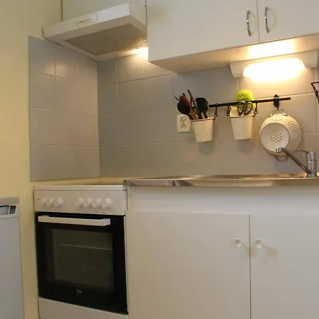Jonzac, 2 Pieces, 2 Personnes - Fr-1-246d-5 Apartment *